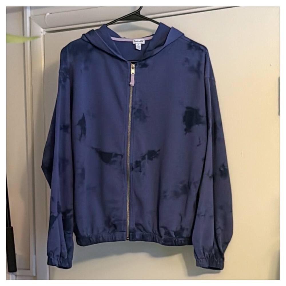 Navy Blue Zip-Up Hoodie